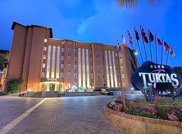 Club Turtas Beach Hotel