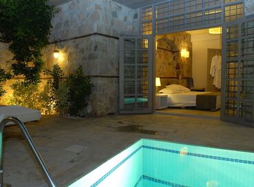 Alp Pasa Regency Suites