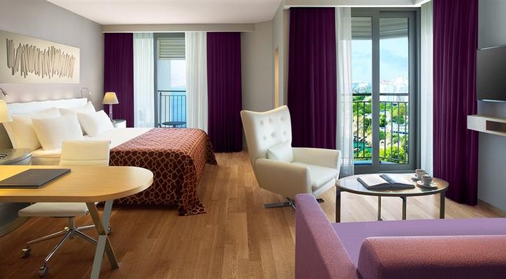 Akra Barut Hotel