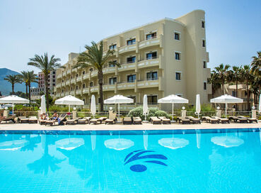 VUNI PALACE HOTEL & CASINO
