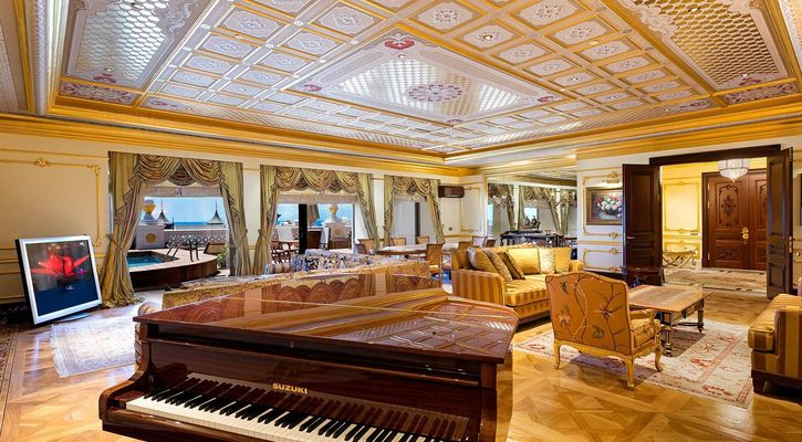 TITANIC MARDAN PALACE