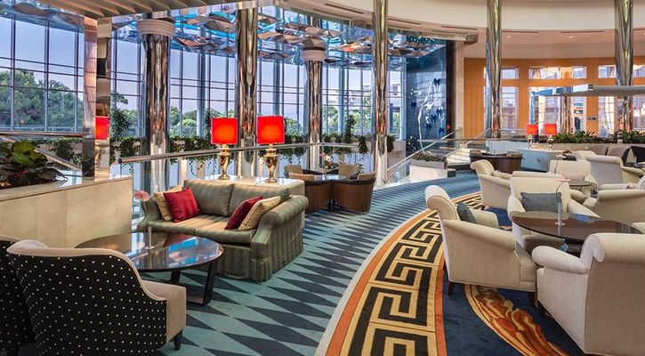 CALiSTA LUXURY RESORT