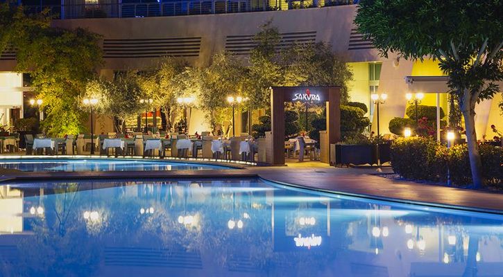CALiSTA LUXURY RESORT