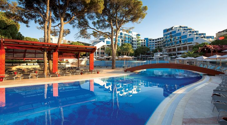 CORNELIA DELUXE RESORT