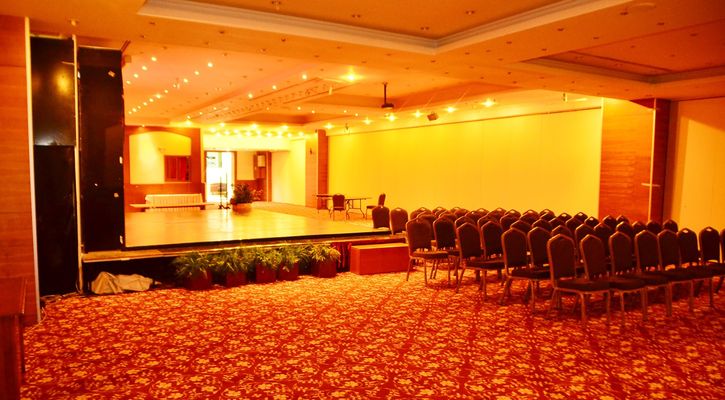 Rox Royal Hotel