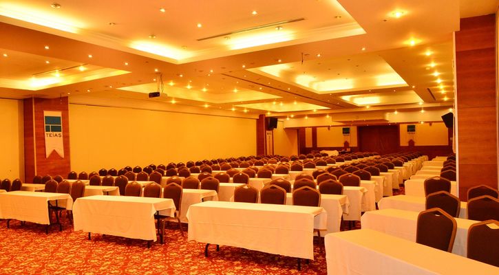 Rox Royal Hotel