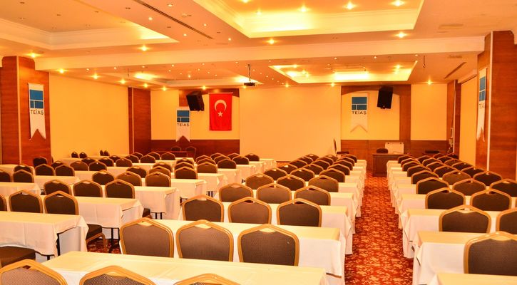 Rox Royal Hotel