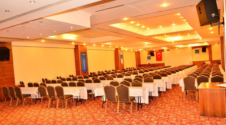 Rox Royal Hotel