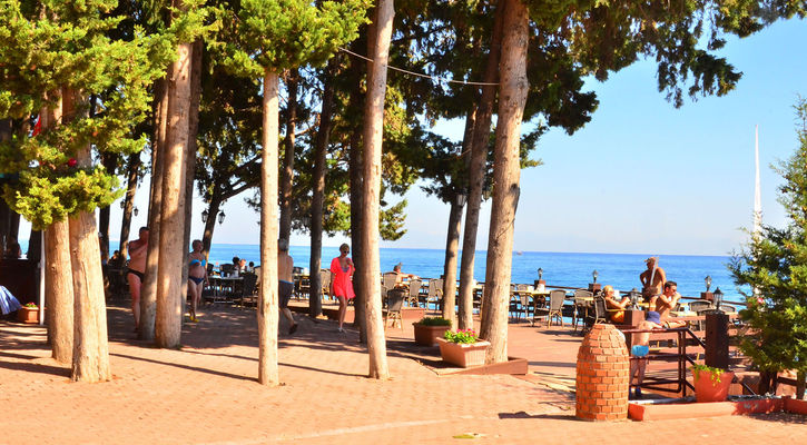 Rox Royal Hotel