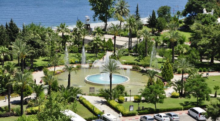 Rox Royal Hotel