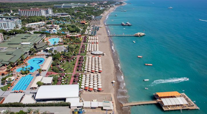 Maritim Pine Beach Resort