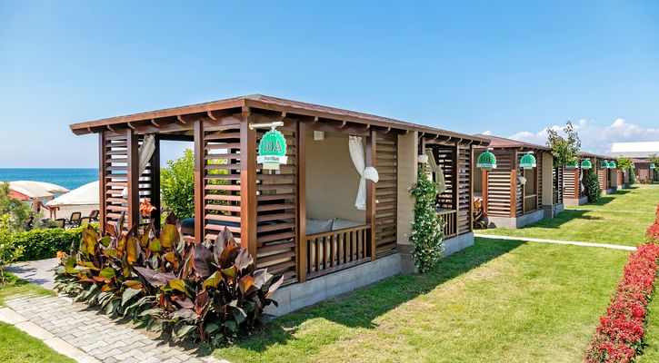 Maritim Pine Beach Resort