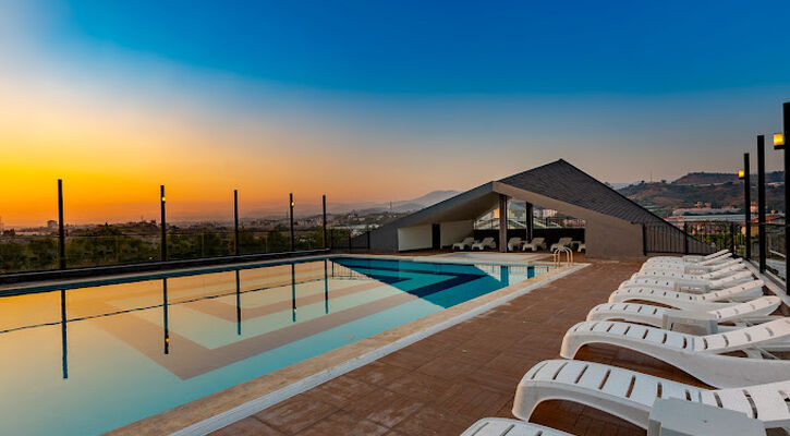 Algora Hotel