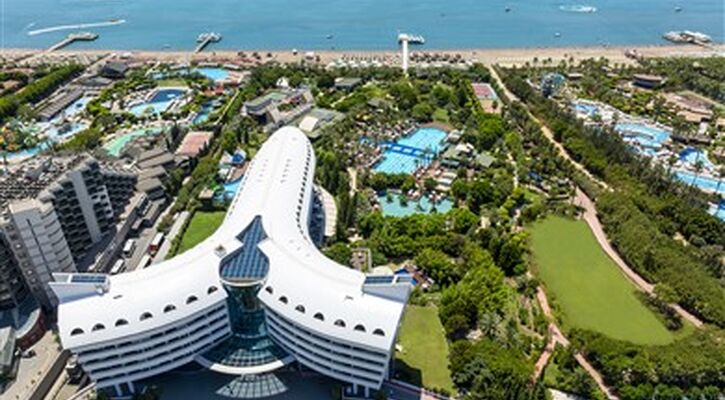 Concorde de Luxe Resort