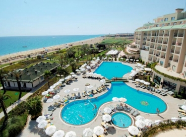 LYRA RESORT HOTEL