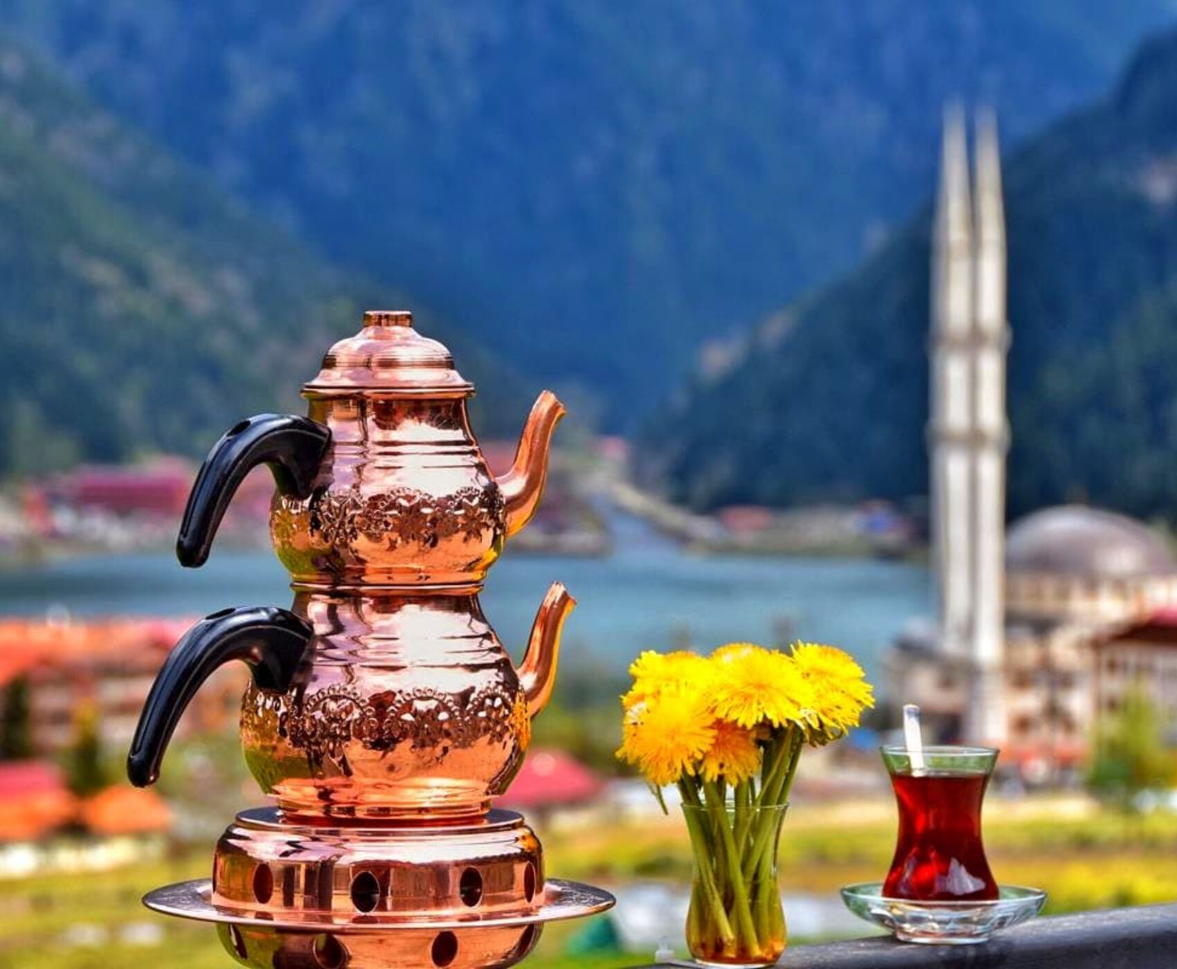 UÇAKLI VAN KARS KARADENİZ BATUM  TURU