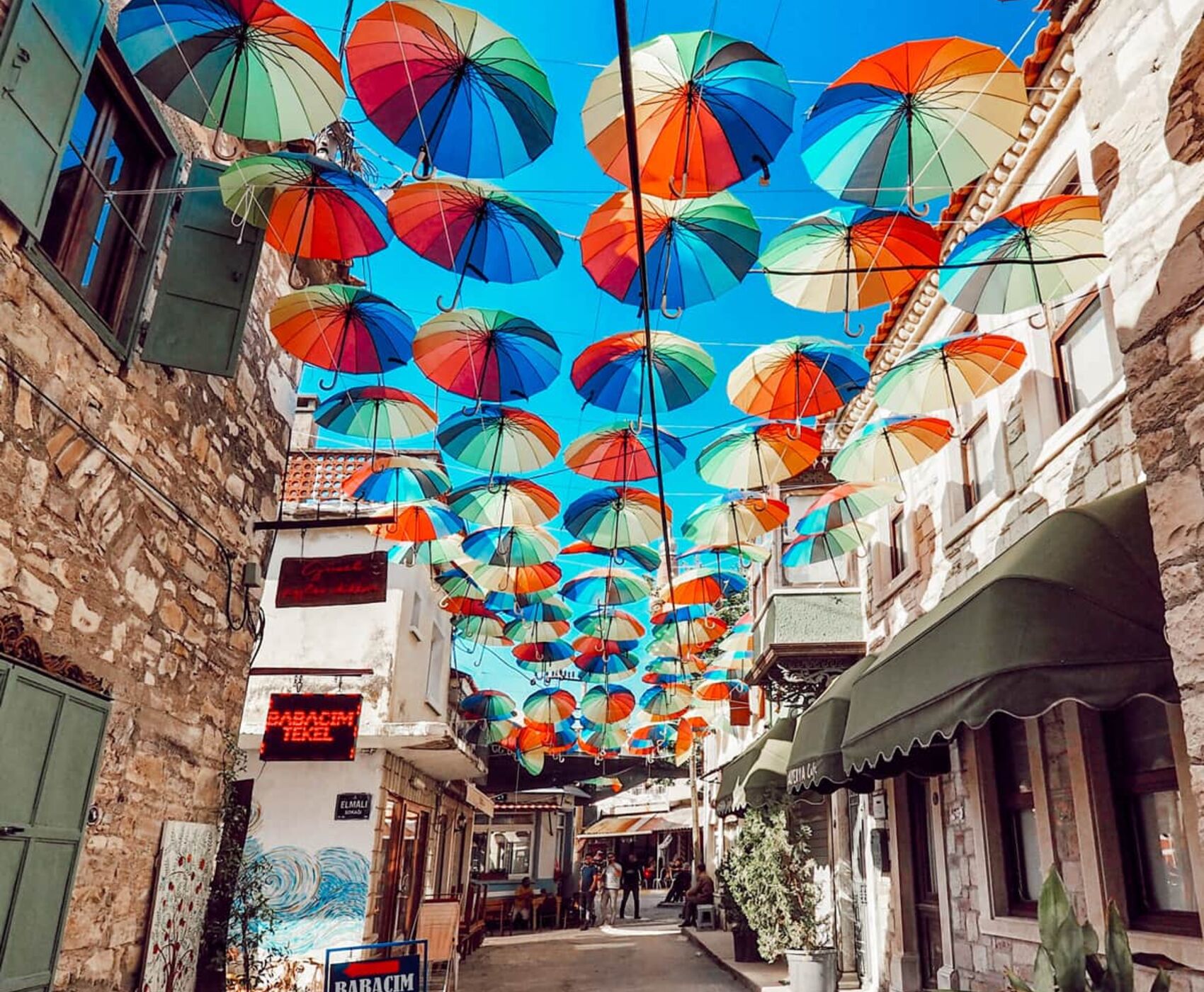 UÇAKLI BÜYÜK EGE İZMİR GÖKÇEADA BOZCAADA AYVALIK TURU