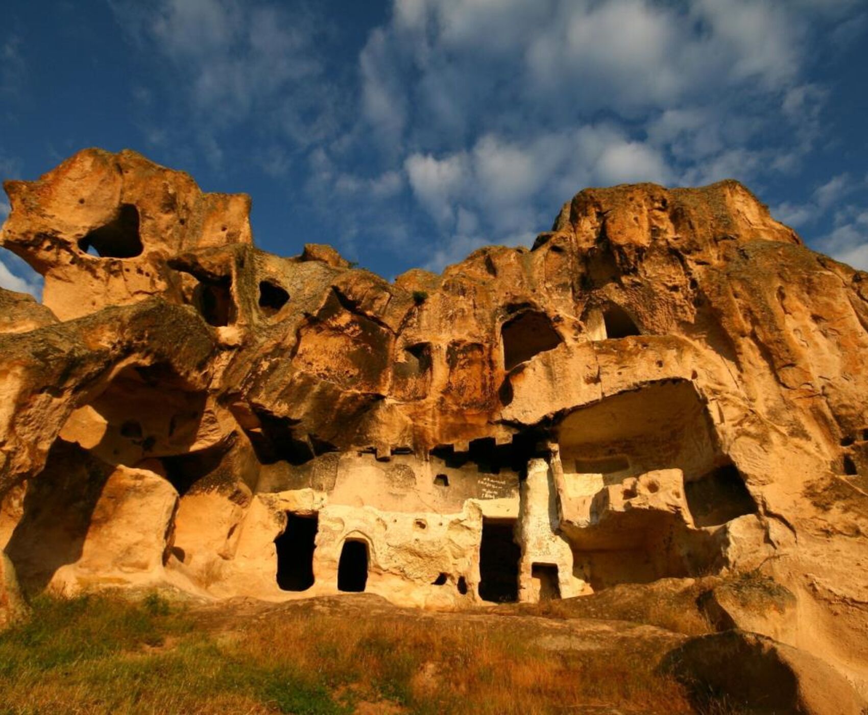 FRİG VADİSİ VE ESKİŞEHİR TURU 