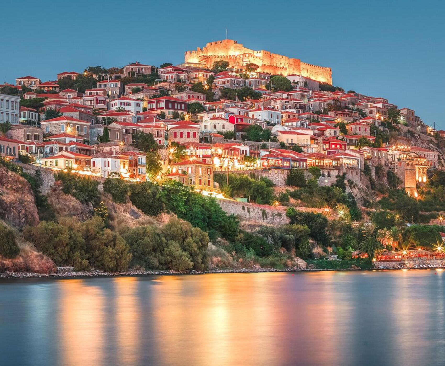 MİDİLLİ ADASI