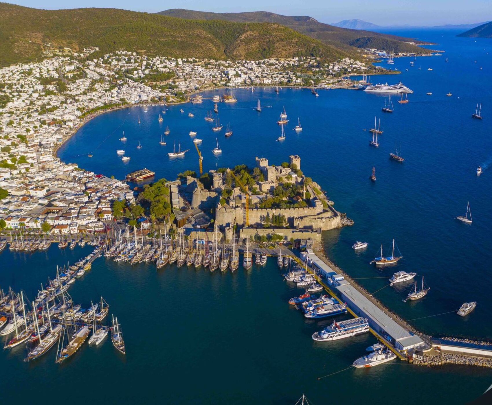 BODRUM - DİDİM - KUŞADASI - İZMİR - ALAÇATI - ÇEŞME - FOÇA - ŞİRİNCE