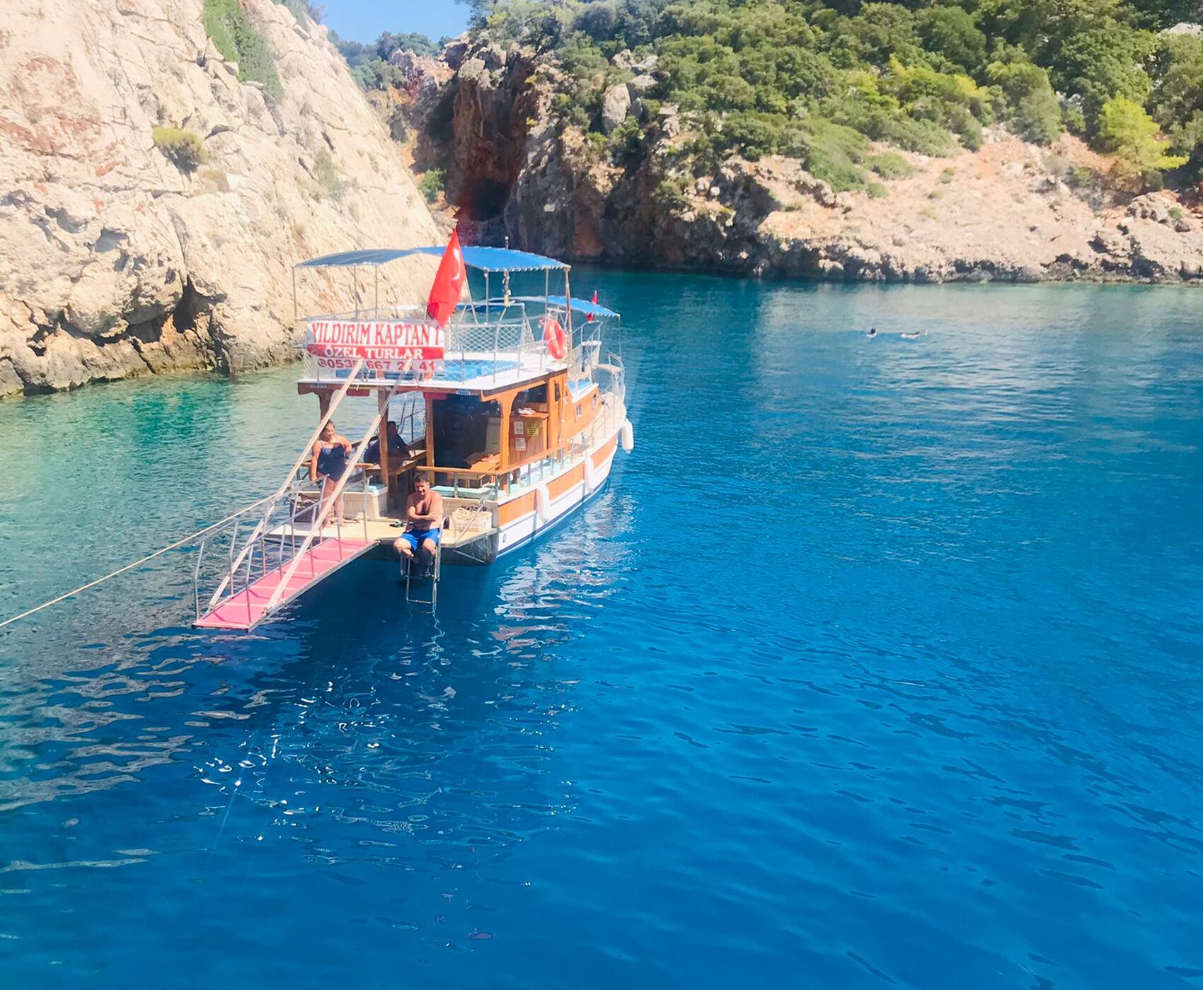 ÇIRALI DAN OLYMPOS - CENEVİZ - SAZAK - AKVARYUM KOYLARI YAT TURU