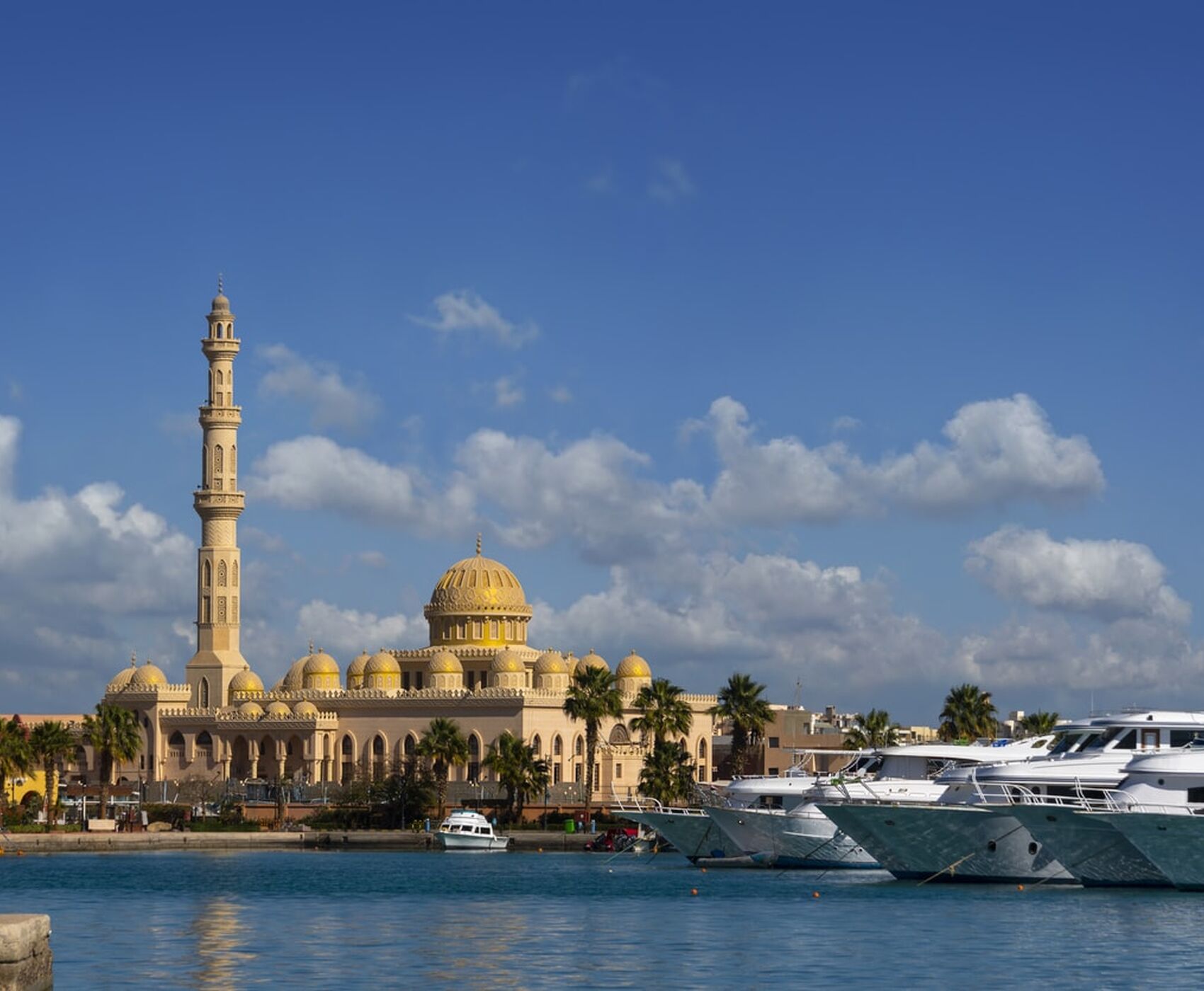 ANTALYA DAN DİREKT UÇAKLI  HURGHADA TATİL PAKETİ MISIR