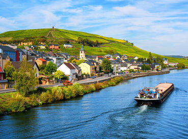 İzmir'den Direkt Hareket Görkemli Üçlü Benelüx & Fransa & Almanya 7 Gece - SunExpress ile 15 Mart Hareket (Ramazan Bayramı Özel) AT077