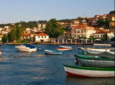Istanbul Hareketli Bastanbasa Balkanlar Turu 8 Ulke (Tum Gunduz Turları, Aksam Yemekleri ve Balkan Geceleri Dahil)