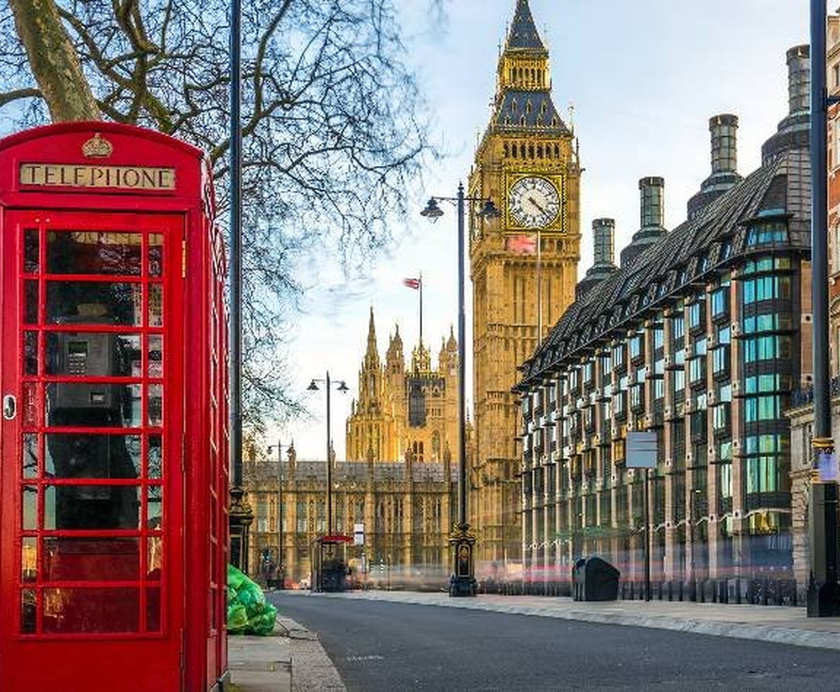 ANTALYA DAN DİREKT UÇAKLI LONDRA  ( NOEL PAZARLARI )