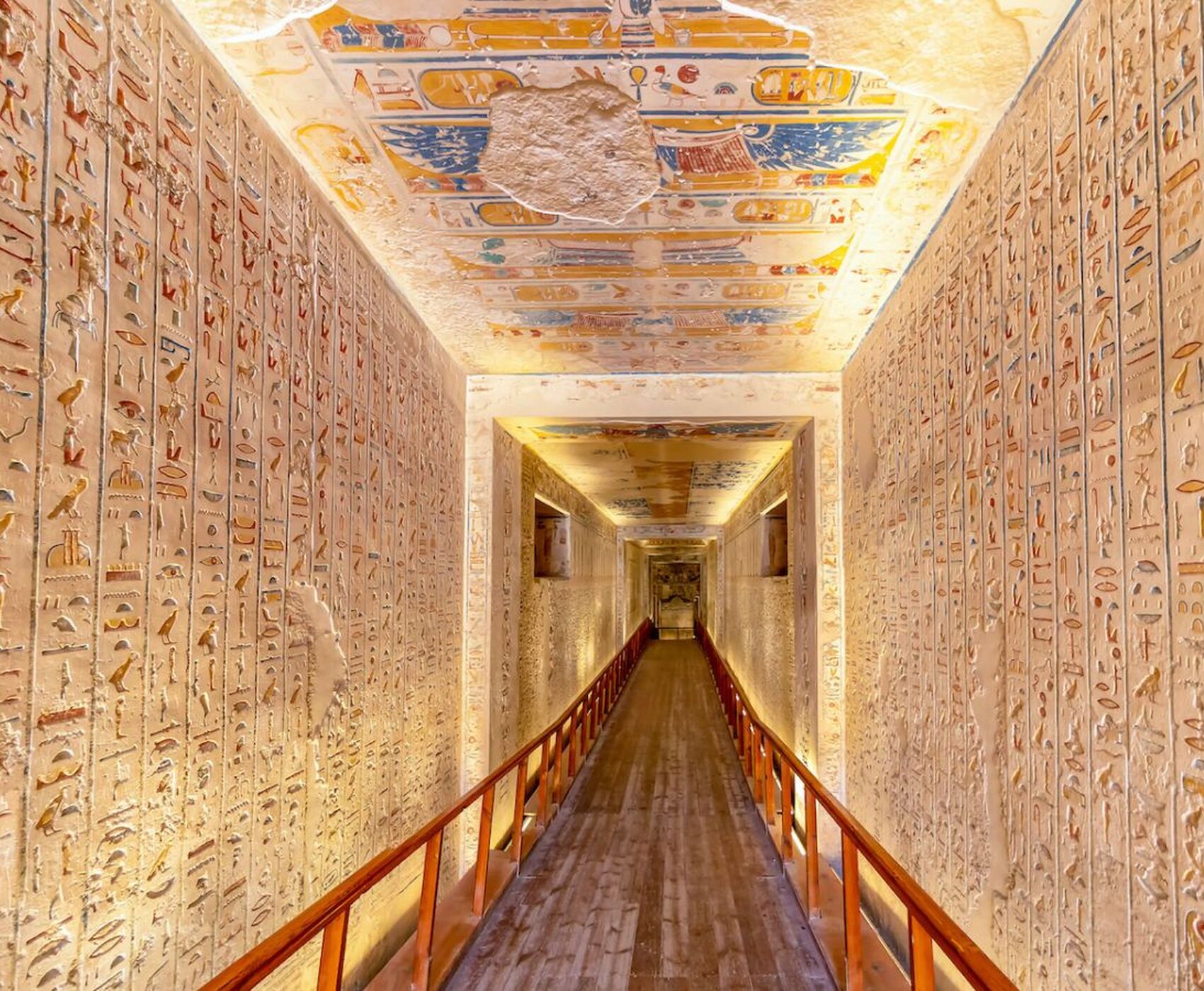 ANKARA  ÇIKIŞLI HERŞEY DAHİL BAŞTAN BAŞA MISIR & ÜRDÜN