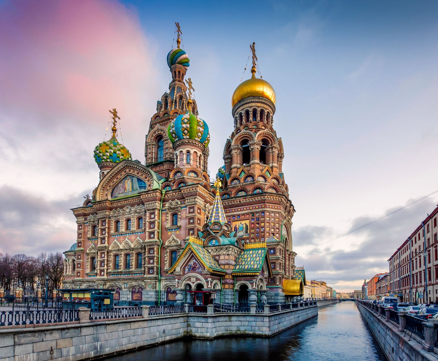 ANTALYA DAN DİREKT UÇAKLI BEYAZ GECELER ST. PETERSBURG & MOSKOVA