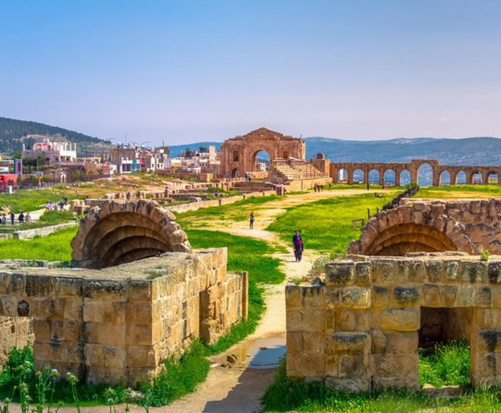 ANKARA ÇIKIŞLI VİZESİZ HER ŞEY DAHİL BAŞTAN BAŞA ÜRDÜN KEŞİF TURU