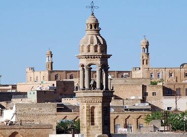 UÇAKLI  MARDİN - MİDYAT TURU